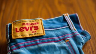 リーバイス 505 赤耳って超レア！？ 知る人ぞ知る特別モデルの見分け方と魅力を徹底解説 🔍